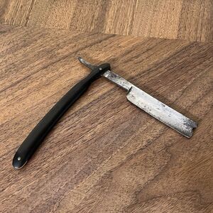 W. H. Morley & Sons Clover Brand Straight Razor Barbers Notch Germany Vintage